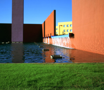 Invisible Structures: Rainstore3 Efficient Water Storage